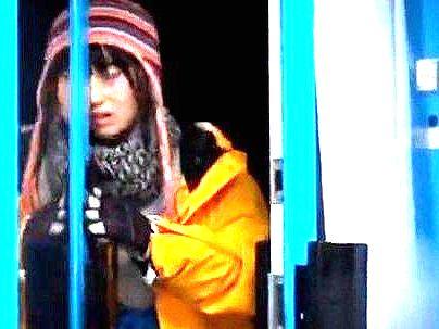 ＜巨尻！＞「生ダメ…」雪山でゲットした彼持ち女子！MM号でNTR持ち込まれるぞ！！