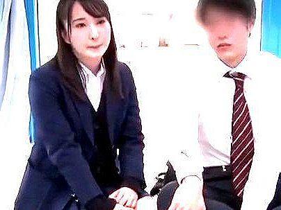 ＜素人女子！＞「わかんないよ…？！」彼が大好きな可愛い彼女！彼氏のチ○ポ当て企画でNTR持ち込まれる！！