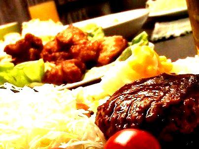＜飯！＞「うまっそ！」家庭教師のおねえちゃん！両親の目を盗んで教え子のチェリー君筆おろしシテクレチャウゾ！！