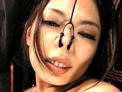 ＜調教！＞「鼻が・・・デケー！」パーフェクトボディボインくびれ美女！調教エロ行為で・・・変顔になっとるｗｗｗｗ