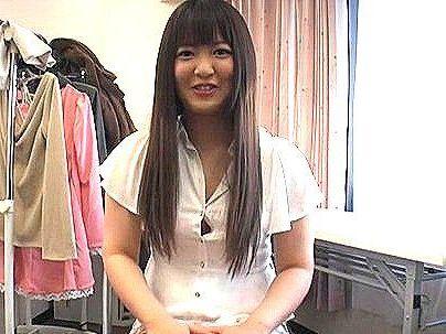 ＜変態女！＞「ザーメン大好き…」巨乳ボインエッロイ体の女子！ザーメン求めジュポフェラしちゃうゾ！！！