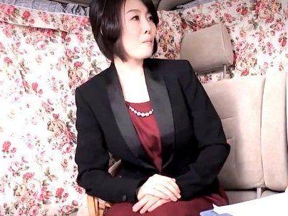 ＜熟女ナンパ！＞「上品BBA・・至福！」ボインの巨乳セレブババア！余裕で浮氣交尾しちゃうゾ！！