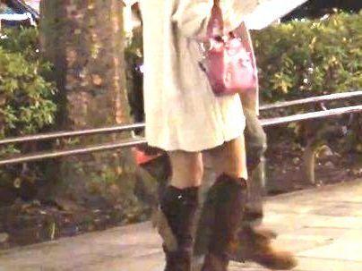 ＜膣内射精SEX！＞え？時間ですか？？街でゲットした素人美魔女奥さん！早速人のオマンコ・・・イタダキマス！！