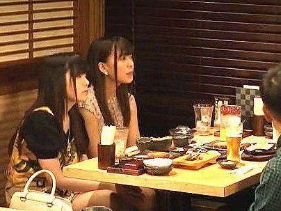＜彼氏連れ！＞「ダメなの…に…」素人の可愛い女子達！居酒屋でマシンバイブでマジイキ絶頂シチャウゾ！！！