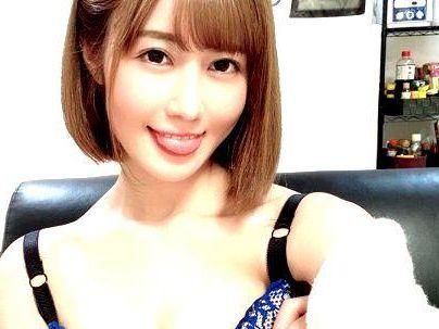 ＜SEX自撮り！＞「ルックス・・・１００点だろｗ！」パーフェクトボディーボイン女子！ｈを配信してるぞ！！