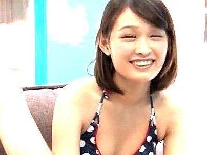 ＜マジックミラー号！＞「私がするの？」海水浴場で声を掛けた心優しい素人女子！チェリー君オナニーのお手伝いとかエッロ！！！