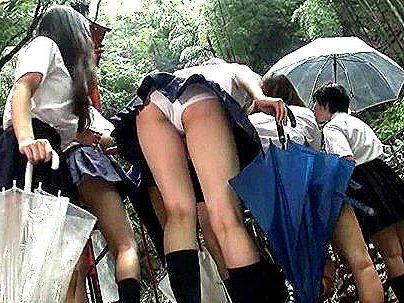 ＜修学旅行！＞「まじか？」クッソエッロイ今どきイケイケ女子達！修学旅行でハーレムエロ行為発展しちゃう(無料エロ動画)