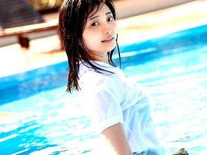 ＜中城葵！＞「この顔で・・・・パイパン？」清楚でクッソ可愛い女子！学校でエチエチ種付け膣内発射中出しになっとる！！