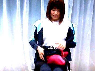 ＜マジックミラー号！＞「なに始まるんですか？！」アスリートの素人女子大生！ＭＭ号で膣圧検査からエロ行為の持ち込まれる！！