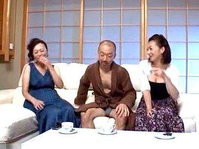 ＜美魔女ハーレム！＞BBA・・・興奮！人妻熟女おばさんババアコンビ！ハーレムファックでハッスルしちゃうゾ！！