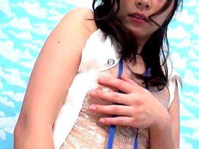 ＜女子社員！＞「ラップ1枚でですか？」滅茶苦茶可愛い女子社員！スマタからもちろん種付け膣内発射中出しに！！！