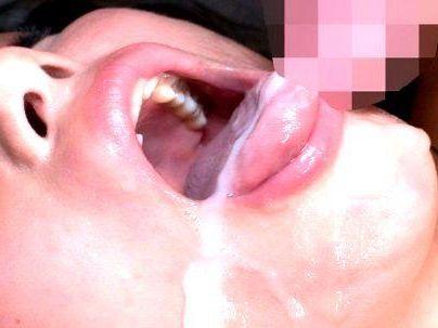 ＜マゾ妻＞「ザーメン欲しいの…♡」四十路淫乱ボインパイ乙のおばさん！集団ザーメンで大興奮してっゾ！！
