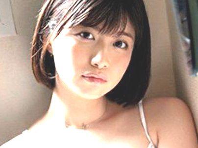 ＜食べるようなフェラ！＞【フェラ顔・・・エッロ！】ショートカットの可愛い女子！うまそうにジュポフェラすっぞ！！！
