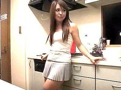 ＜夢の近親相姦＞「私と・・・する？」姉貴たちが淫乱で誘ってくる！勿論OKで近親ファックになるぞ！！