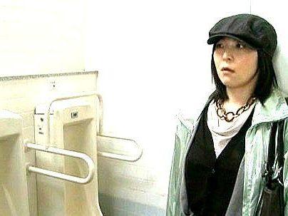＜ヘンリー塚本！＞昭和のポルノ映像！ザ・エロドラマ！ぽっちゃりオバサン熟女！美女とレズ行為女同士で絡み合いシチャウ！！