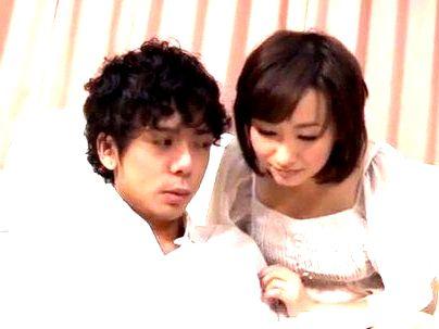 ＜友達のママ！＞好きになったの…♡！欲求不満すぎる奥さん！息子の友達誘ってやっちゃうぞ～～！！！