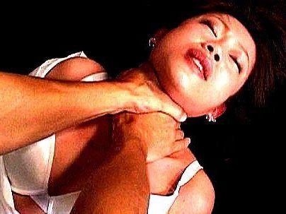 ＜肉便器調教！＞く、くるしい…！色気半端ない美人お姉さん！首絞め調教ファックでもだえカンジチャウゾ(アダルト動画)