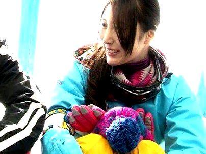 ＜マジックミラー号＞「この子・・体エッロ！」雪山でゲットした自慢の彼女！MM号乗車でNTRファック持ち込まれるぞ！！