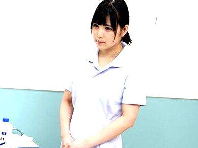 ＜看護師＞この顔で・・・痴女？滅茶苦茶可愛い看護師さん！患者チンポ余裕でイタダキマス！！(アダルト動画)