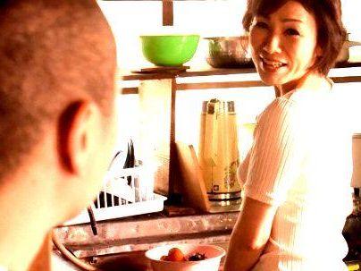 ＜異常性交！＞「還暦BBA・・・登場！」還暦母と子ども！ブスのおばあちゃんがエロ交尾してっゾｗ(無料エロ動画)