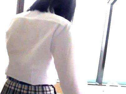＜はめ撮り！＞顔・・・ええの～！色白クソ可愛い制服美少女が！個人撮影彼氏とエロ行為見せちゃうぞ！！！