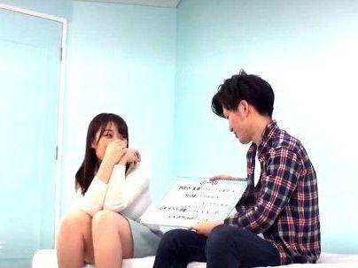 ＜連続中出し！＞企画に挑戦した男女の友達！２０mlザーメン溜めないといけない！勿論友情崩壊ファック！！！