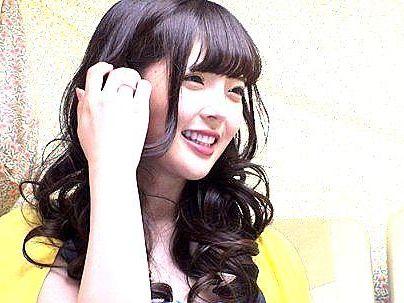 ＜人妻ナンパ！＞「余裕で・・浮気！」セレブ風美乳パイ乙奥さん！口説かれて他人棒浮気sexシチャウゾ(無料エロ動画)
