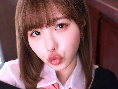 ＜即ヤリ専門！！＞チューしたいの…♡！21歳小悪魔女子のカワイ子ちゃん！吸いつきエロ行為たまんね～ぞ(アダルト動画)