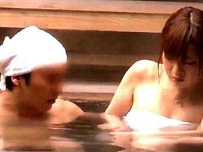 ＜自慢の奥さんが・・・＞「恥ずかしい…」性癖持ってる旦那のせいで・・・自慢の妻が男湯へ勿論NTR持ち込まれるぞ！！！