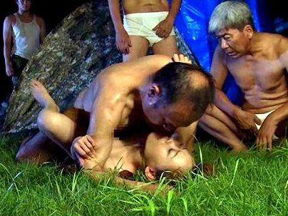 ＜欲望島！＞「色気半端ないぞ～ヒヒヒ・・・！！」島に残された女！男たちのチンポでやられるエロドラマ極み！！