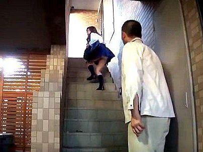 ＜近親相姦！＞ｈしたいの…♡！可愛すぎる娘！バカな親父がママ裏切る家族崩壊ファックしちゃう！！！