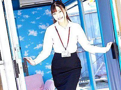 ＜MM号！＞中出し祭り・・・勃発！SOD女子社員がＭＭ号乗車！！素人男性とエロ行為でザーメンナカ出しに！