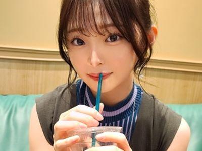 ＜素人＞バイト先のJDとハメ撮り不倫H！天使のような色白美少女が潮吹きまくり！ハメ潮噴射の感度良好娘をセフレ化♥