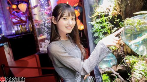 【美少女×スレンダー】綺麗な目と可愛い笑顔が魅力的な八掛うみちゃんと朝まで一緒に居れるお泊りデート！