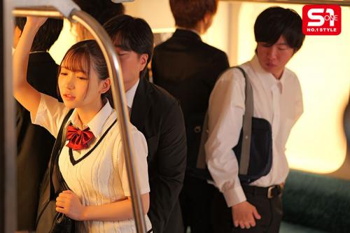 【美少女×痴漢】汚れを知らない可愛い制服少女が痴漢師のテクニックに溺れてしまう！