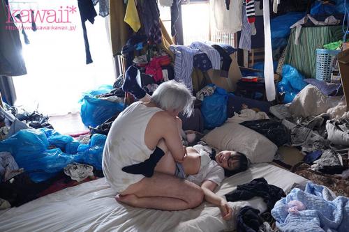 【美少女×レイプ】健気に生きる制服少女がゴミ屋敷に連れ込まれ絶倫中年オヤジに犯される！