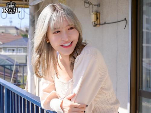 【お姉さん×痴女】「ねぇ昨日、見てたでしょ？」覗き見の罰として隣の痴女お姉さんに射精ペットにされる