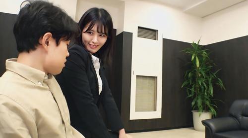 【人妻×不倫】欲求不満の若妻が性欲発散する為に自治会の男を誘惑し不貞行為を繰り返す！