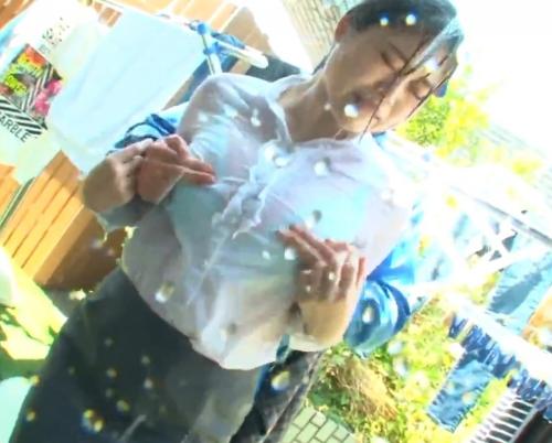 豪雨×OL強姦｜服が濡れ透けたOLが、鬼畜男に力づくで犯され、騎乗位でチンポをぶち込まれ、喘ぎイキまくる。