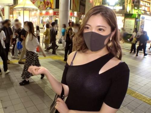 【素人ナンパ】クラブで働く21歳のギャルをゲット！ウェイ系美女を手マンで潮まみれにしながら美巨乳ボディをハメ倒しちゃう