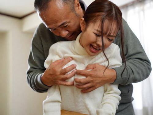 【原作コラボ】美しい嫁に欲情する義父...溢れる思いを抑えきれず襲って気絶させ凌辱しながらチンポをねじ込み犯しまくる