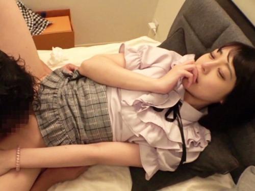 【素人ナンパ】居酒屋で仲良くなったお姉さんの自宅へ！酔って寝落ちした所を夜這いしてハメまくり 友達も呼んで3Pしちゃう