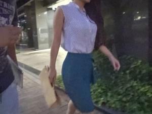 【人妻ナンパ】フェロモンだけで勃起してくるアラサーホソ巨乳くびれ妻！！月イチの旦那とのセックスじゃ満たされないアソコを…