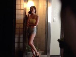 【ガチレイプ】警戒心の薄い女子大生が被害！！「やだぁあああ！！」助けのこない自宅で無理やり挿入されてしまうと…
