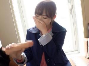 「えっ、、コッチ（がいい）、、、♡」アラサーにしては可愛い見た目の人妻さん（32）が久しぶりのSEXで敏感に感じちゃう！