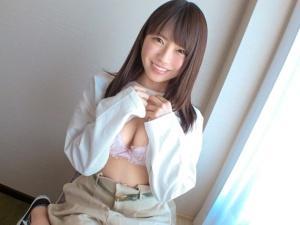 【素人】ウブすぎｗｗ見てるコッチが恥ずかしくなるほど照れる女子大生（18）が丁寧な愛撫で徐々に「女」の顔になり…