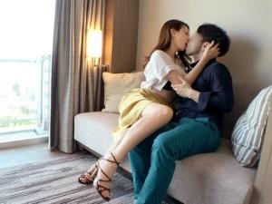 【歯科衛生士（28）】超美形！！男を攻めるのが得意な痴女♡でありながられまくる神おっぱいがヌケるお姉さんにズボズボ