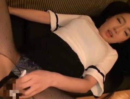 溜まりまくりの黒髪ロング娘とホットな夜を過ごした