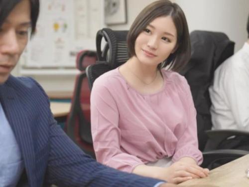 [逆NTR]ショートカット美人なOLが真面目な上司を誘惑して→『奥さんには言いませんから…』不倫ホテルで浮気セックス