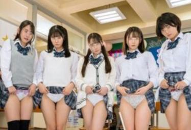 <JK×中出し＞チー牛男の下剋上！今まで言いように利用されてた男子生徒が怒りのピストンでJK達に分からせるｗ